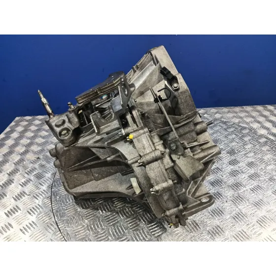 Caja Cambios para Nissan Juke (F15)