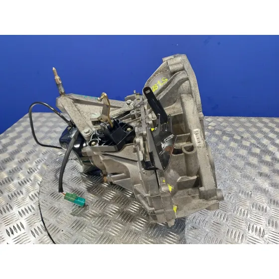 Caja Cambios para Nissan Micra (K12E)