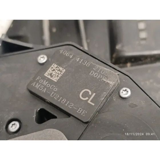 Cerradura Puerta Delantera Derecha para Ford Fiesta (Ccn)
