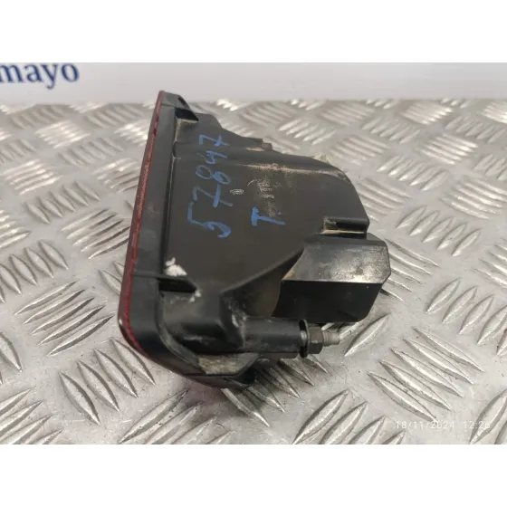 Piloto Trasero Central para Nissan Juke (F15)