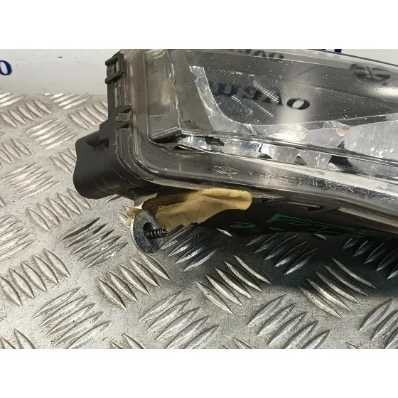 Faro Antiniebla Izquierdo para Volkswagen Caddy Ocio