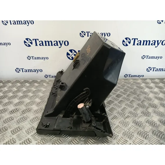 Guantera para Nissan Qashqai (J10)