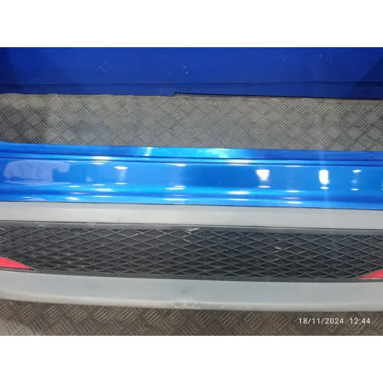 Paragolpes Trasero para Honda Civic Berlina (Fn)