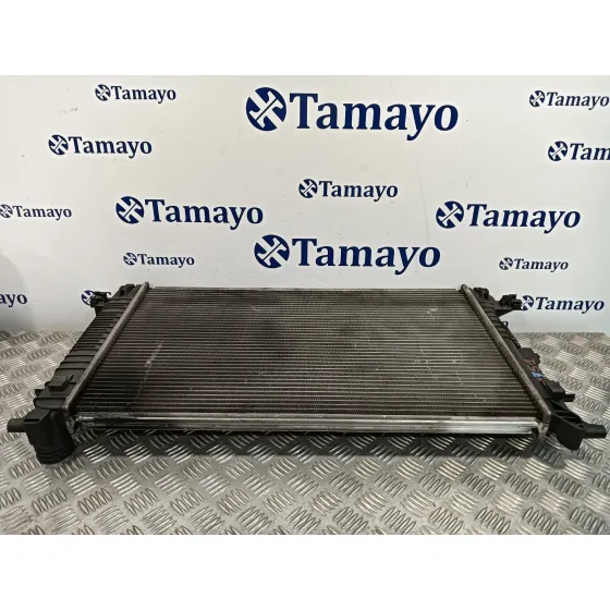 Radiador Agua para Mercedes-Benz Sprinter 02.00 -> Caja Cerrada