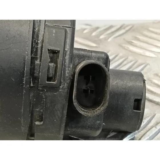 Faro Antiniebla Izquierdo para Volkswagen Passat Variant (3B6)