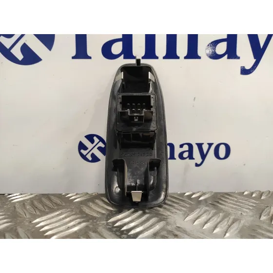 Mando Elevalunas Delantero Izquierdo para Peugeot 208
