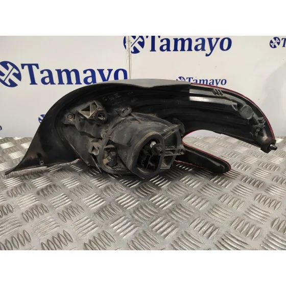 Piloto Trasero Izquierdo para Peugeot 208