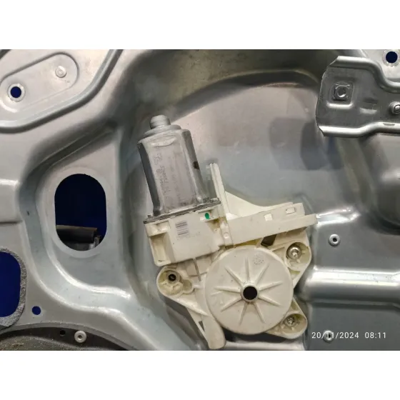 Elevalunas Delantero Derecho para Ford Focus C-Max (Cap)