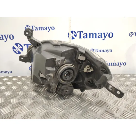 Faro Izquierdo para Nissan Micra (K12E)