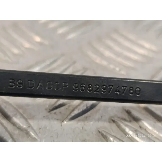 Brazo Limpia Delantero Derecho para Peugeot Partner