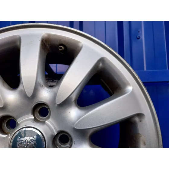 Llanta para Jaguar X-Type