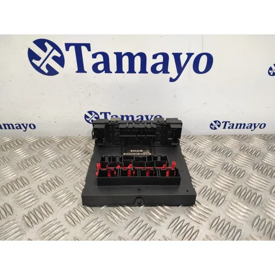 Caja Reles / Fusibles para Volkswagen Golf V Berlina (1K1)