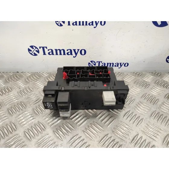 Caja Reles / Fusibles para Volkswagen Golf V Berlina (1K1)