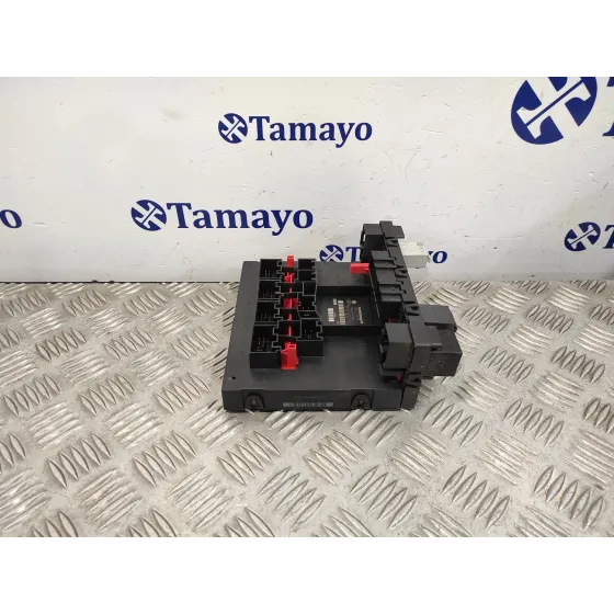 Caja Reles / Fusibles para Volkswagen Golf V Berlina (1K1)