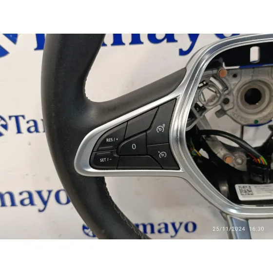 Volante para Renault Clio V