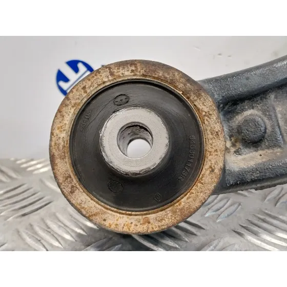 Brazo Suspension Inferior Delantero Derecho para Renault Master Iii