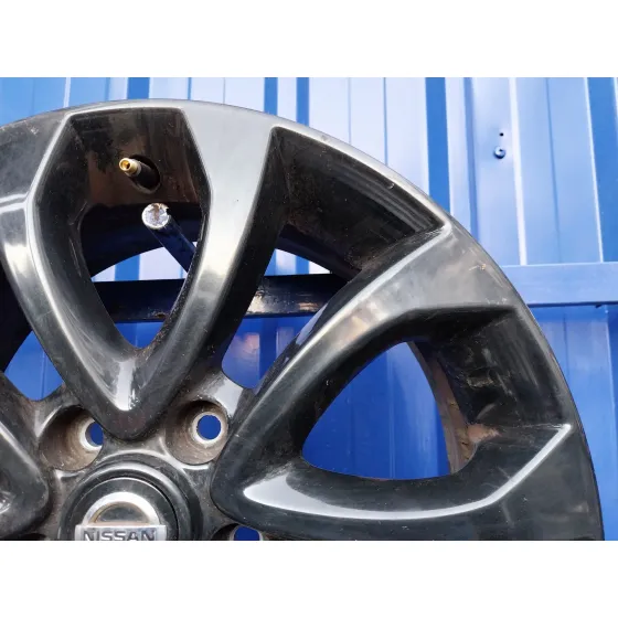 Llanta para Nissan Juke (F15)
