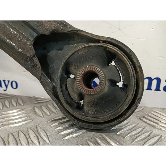 Brazo Suspension Inferior Delantero Derecho para Toyota Avensis Berlina (T25)