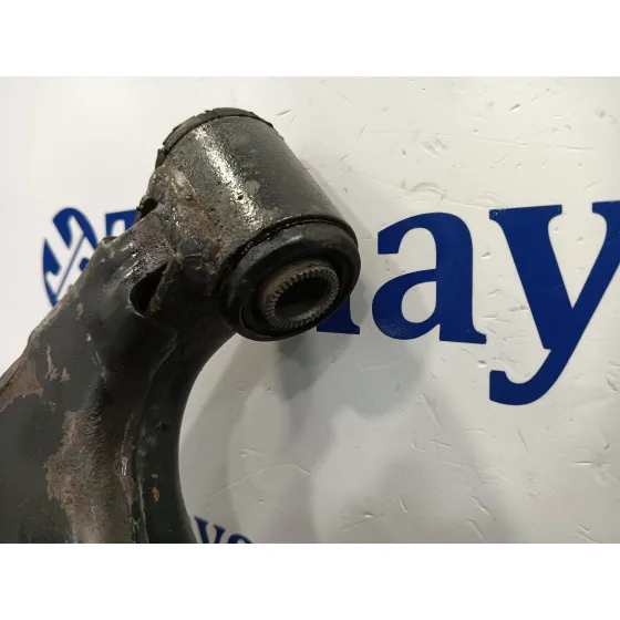 Brazo Suspension Inferior Delantero Derecho para Toyota Avensis Berlina (T25)