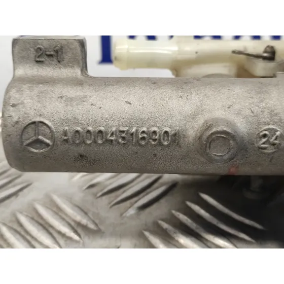 Bomba Freno para Mercedes-Benz Viano (W639)
