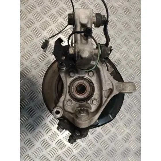 Mangueta Delantera Derecha para Toyota Prius (Nhw30)