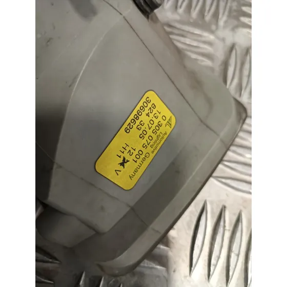 Faro Antiniebla Izquierdo para Volvo V50 Familiar