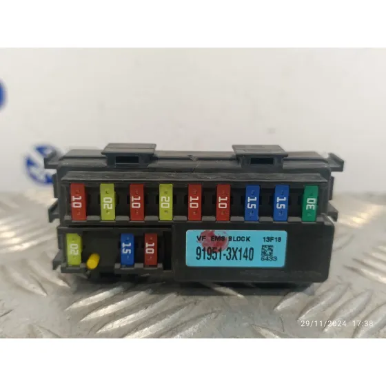 Caja Reles / Fusibles para Hyundai I30 (Gd)