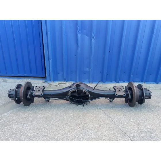 Puente Trasero para Nissan Cabstar ->09.06
