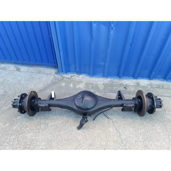 Puente Trasero para Nissan Cabstar ->09.06