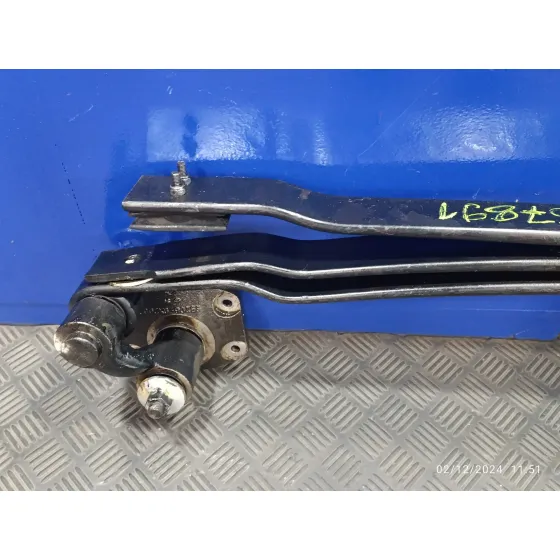 Ballesta Trasera para Nissan Cabstar ->09.06