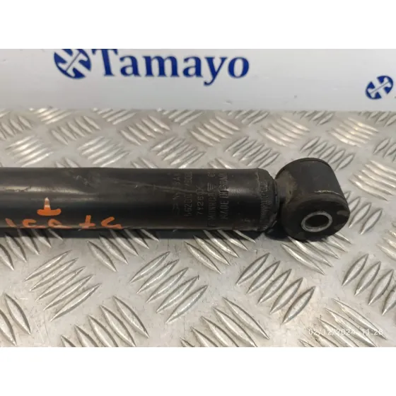 Amortiguador Trasero Izquierdo para Nissan Cabstar ->09.06