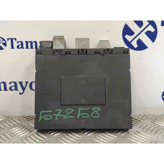 Caja Reles / Fusibles para Volkswagen Golf V Berlina (1K1)