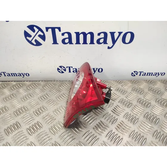 Piloto Trasero Derecho Interior para Volkswagen Passat Variant (3C5)