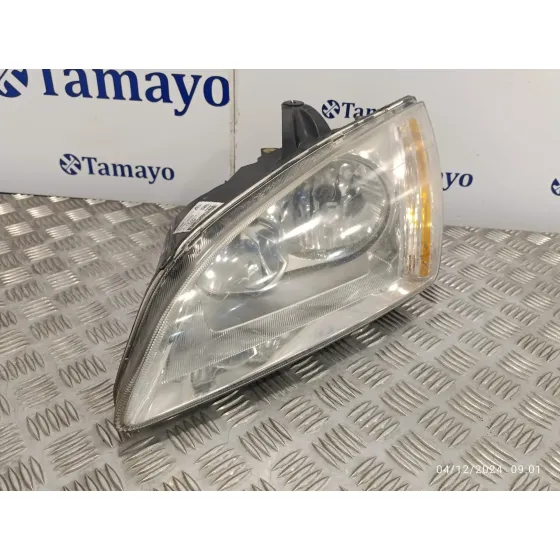 Faro Izquierdo para Ford Focus Berlina (Cap)