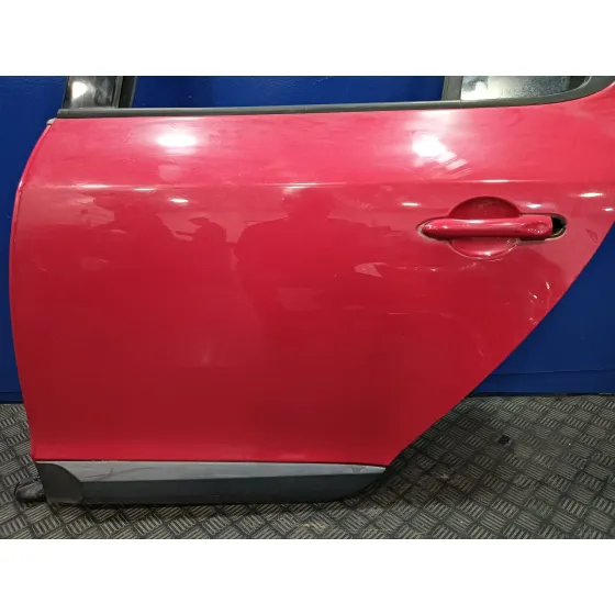 Puerta Trasera Izquierda para Renault Megane Iii Berlina 5 P