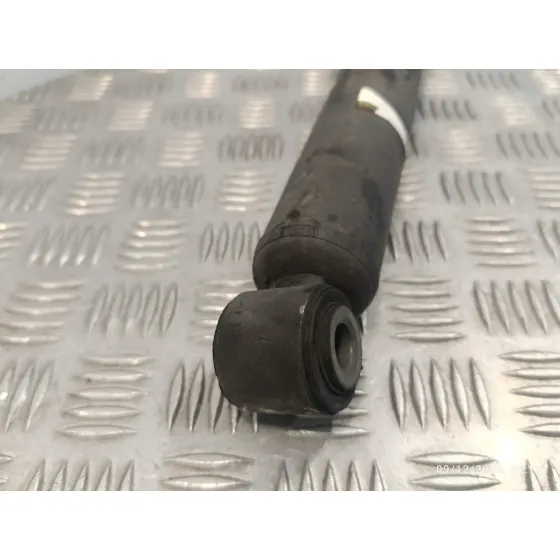 Amortiguador Trasero para Opel Movano B Kasten/Combi