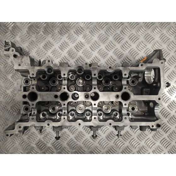 Culata para Opel Vivaro Furgon/Combi (07.2006 =>)