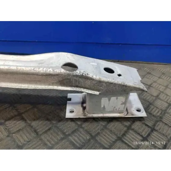 Refuerzo Paragolpes Trasero para Opel Astra J Lim.
