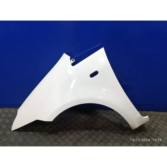 Aleta Delantera Izquierda para Ford C-Max (Cb3)