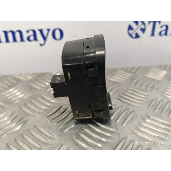 Mando Elevalunas Delantero Izquierdo para Tata Indigo Marina