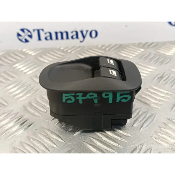 Mando Elevalunas Delantero Izquierdo para Ligier Js60