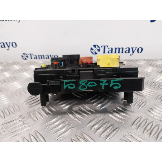 Caja Reles / Fusibles para Peugeot 207