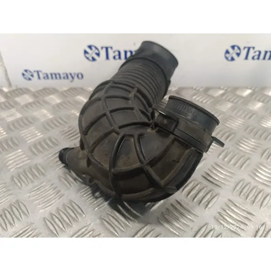 Tubo para Audi A4 Berlina (8E)