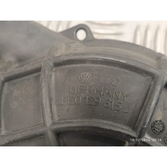 Tubo para Audi A4 Berlina (8E)