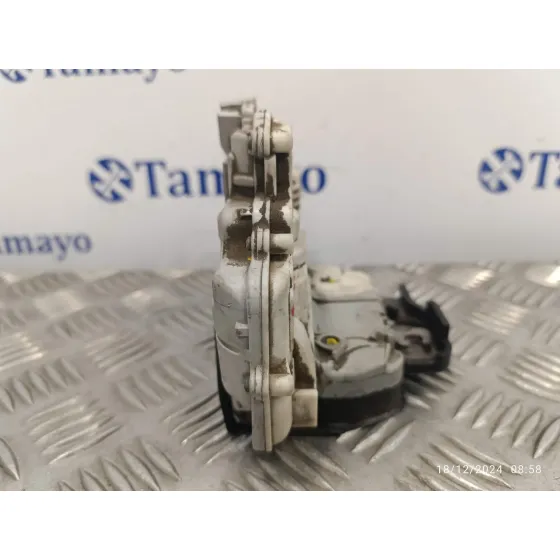 Cerradura Puerta Trasera Derecha para Audi A4 Berlina (8E)