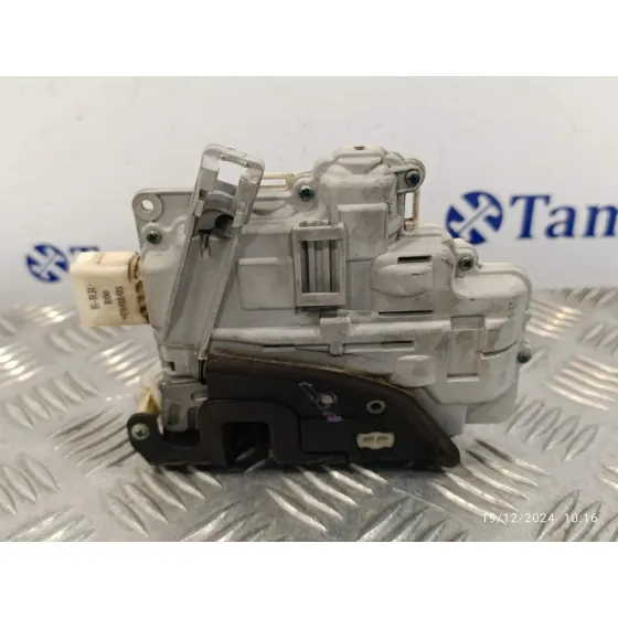 Cerradura Puerta Delantera Derecha para Audi A4 Berlina (8E)