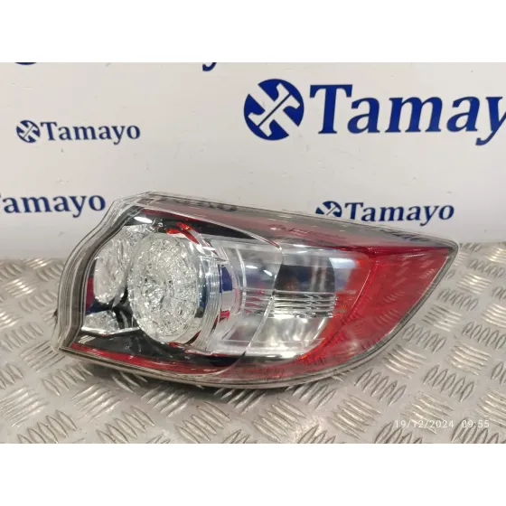 Piloto Trasero Derecho para Mazda 3 Lim. (Bl)