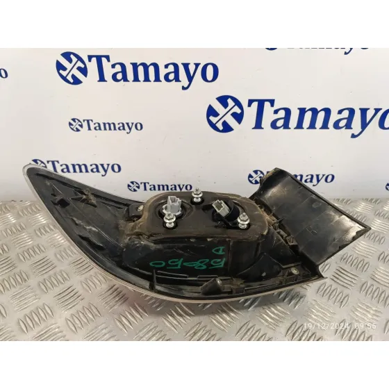 Piloto Trasero Derecho para Mazda 3 Lim. (Bl)