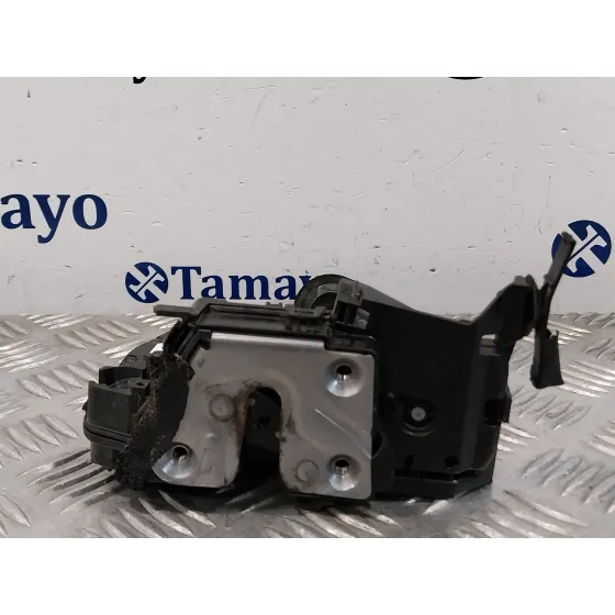 Cerradura Puerta Delantera Derecha para Renault Captur