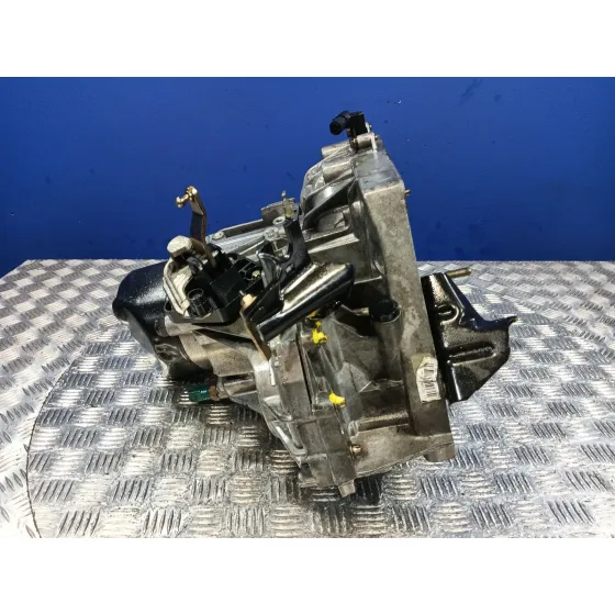 Caja Cambios para Nissan Almera (N16/E)